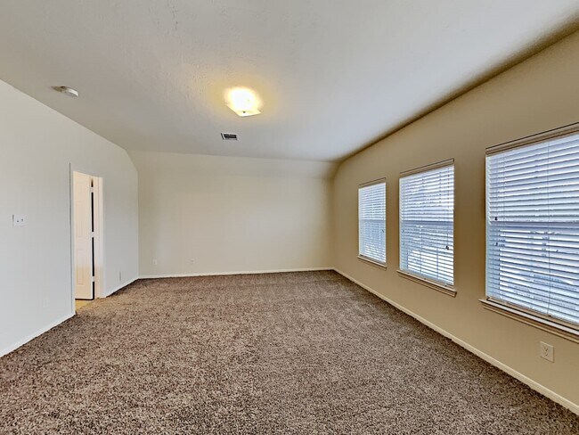 Building Photo - 2411 Lago Mirado Wy