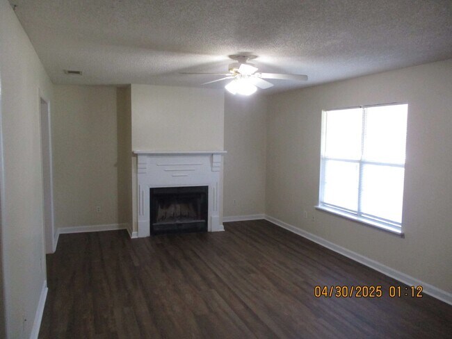 Building Photo - 227 Fire Tower Rd