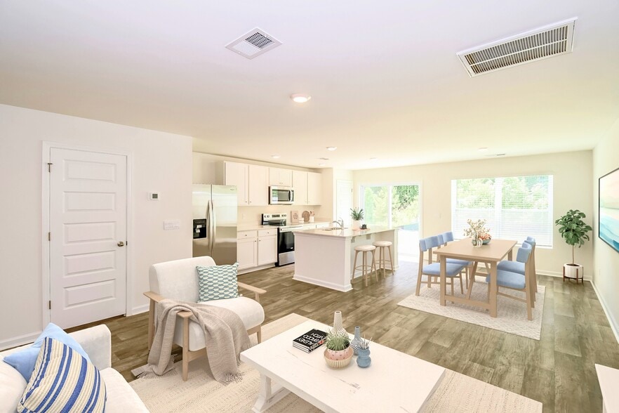 Building Photo - 100 Striker Rd