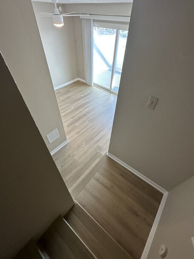 Building Photo - Tierra Verde WATERFRONT Annual Unfurn. 3BR 3BA 2 Car Tandem Garage Townhome w/SLIP