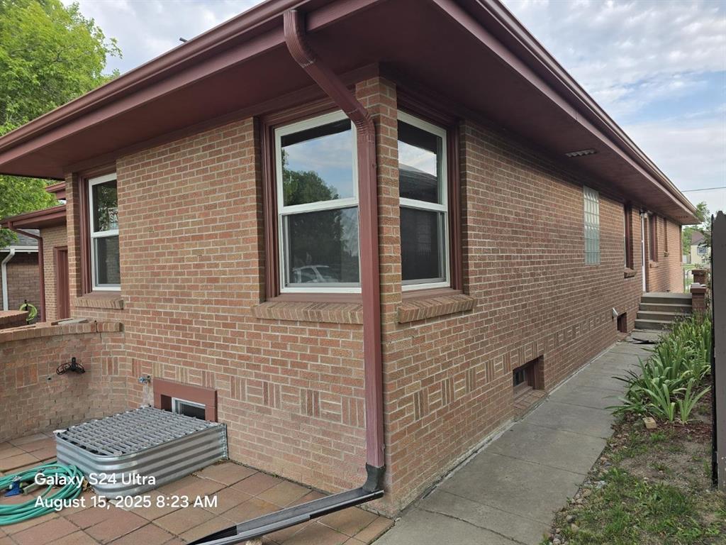 Building Photo - 1634 King St