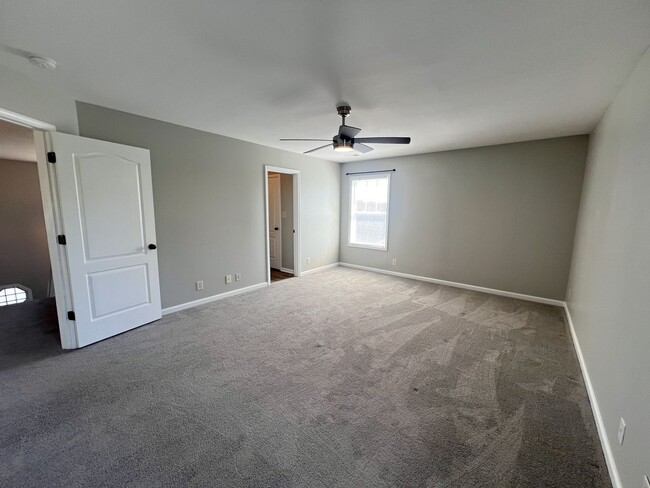 Building Photo - Beautiful 3-Bedroom Home with Bonus Room, ...