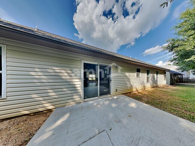 Building Photo - 4 Milo Ct