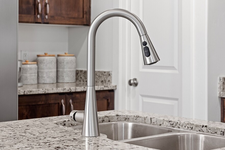 Building Photo - 5862 S Challenger Way