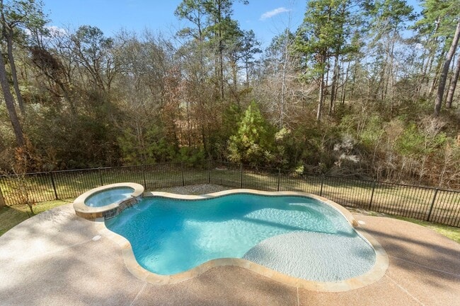 Building Photo - 23211 Belted Kingfisher Trail