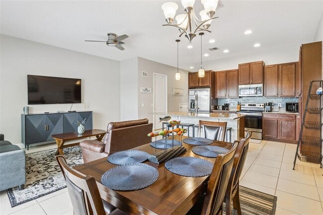 Building Photo - 193 Captiva Dr