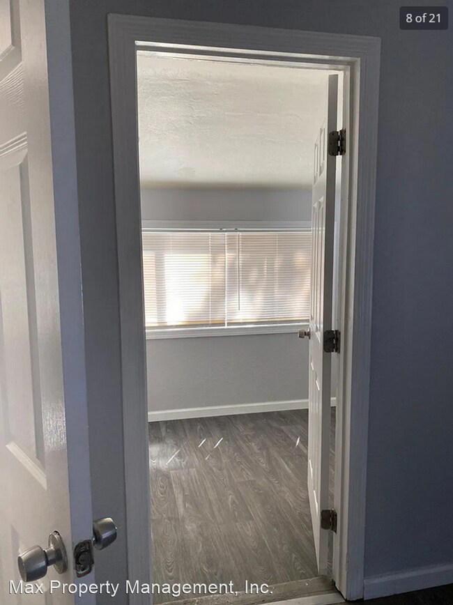 Building Photo - 3 br, 1 bath House - 11140 Robledo Drive