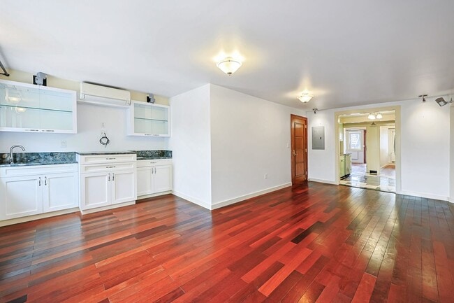 Building Photo - 21-63 23rd Street, 1