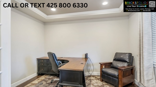 Building Photo - Modern 4 Bed + Chef's Kitchen + Covered Patio in Puyallup!