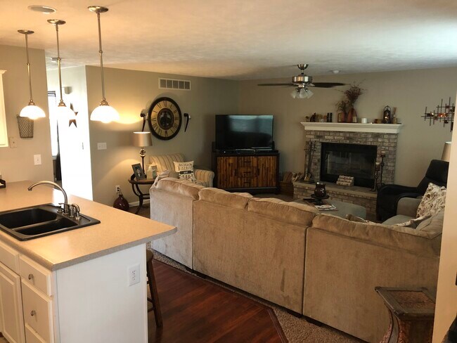 Building Photo - 1109 Pine Meadows Ct.