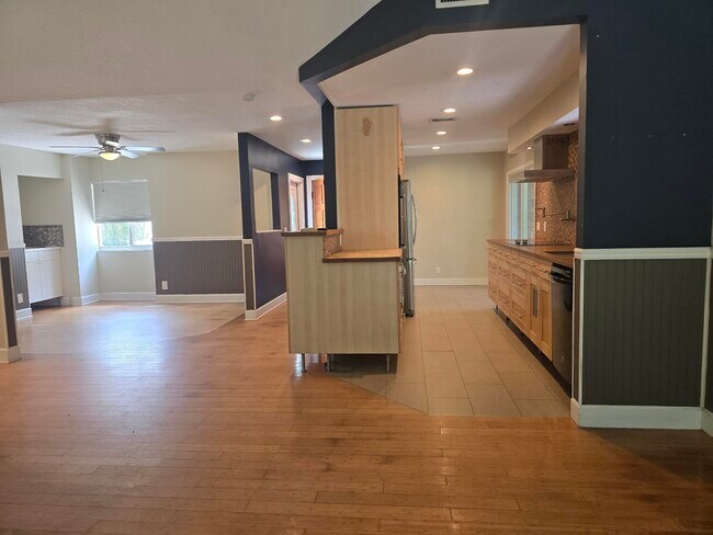 Building Photo - 18162 Jupiter Landing Dr