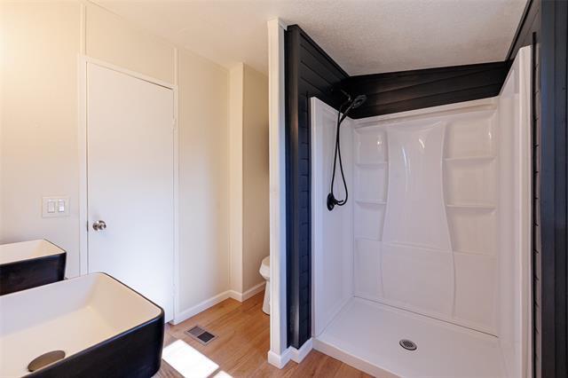 Building Photo - 720 Jupiter Ave