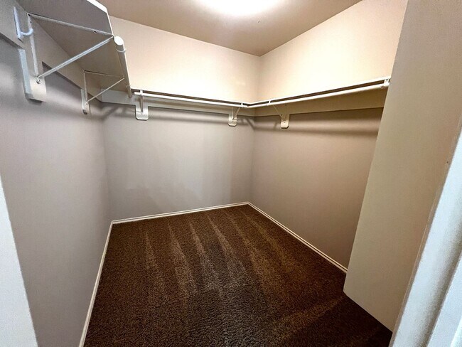 Building Photo - Charming 3-Bedroom Home with Modern Kitchen and Spacious Backyard