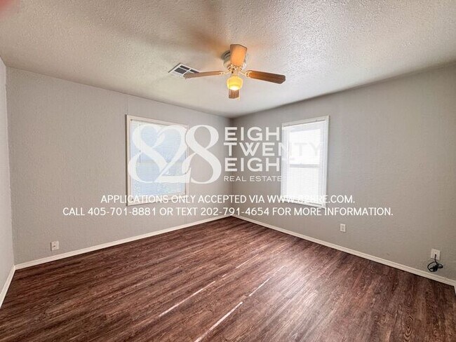 Building Photo - *AVAILABLE NOW* 3 BED/1 BATH SINGLE FAMILY HOME IN DEL CITY!