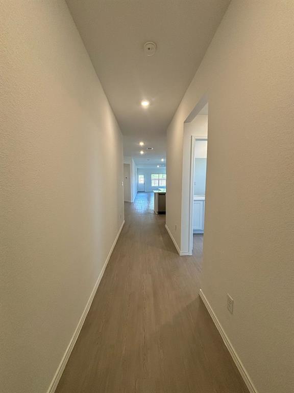 Building Photo - 275 Keefer
