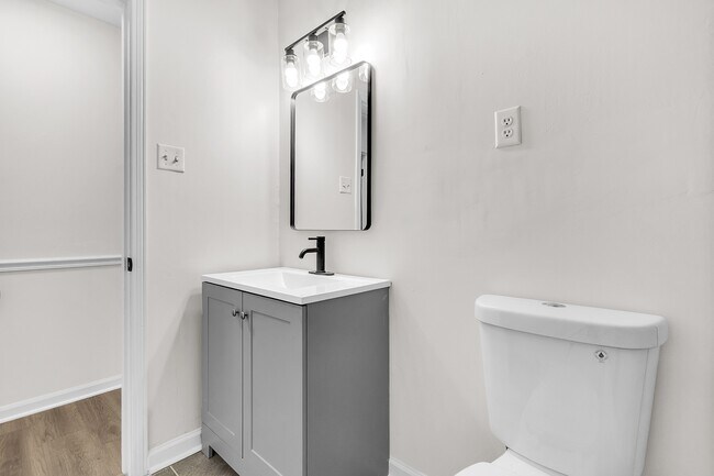 Building Photo - 8493 Cedarbrush Dr