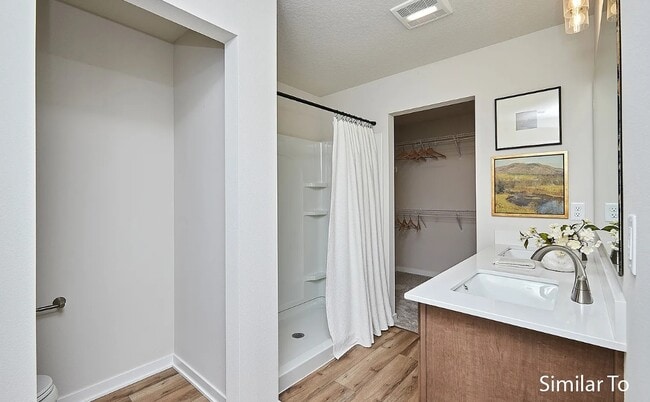 Building Photo - 2229 Waller Ave