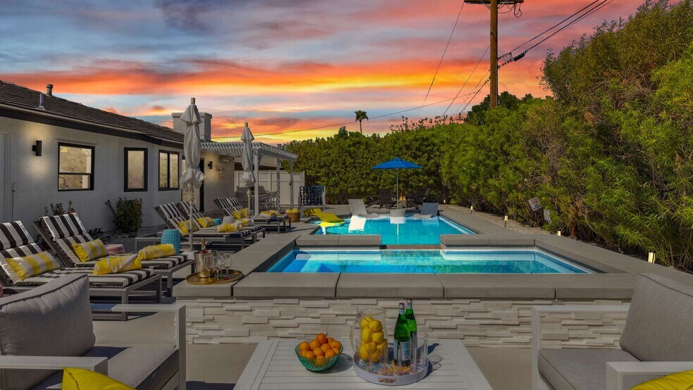 Building Photo - 2004 Nicola Rd E