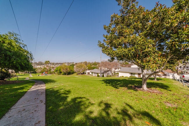 Building Photo - 4154 Baycliff Way