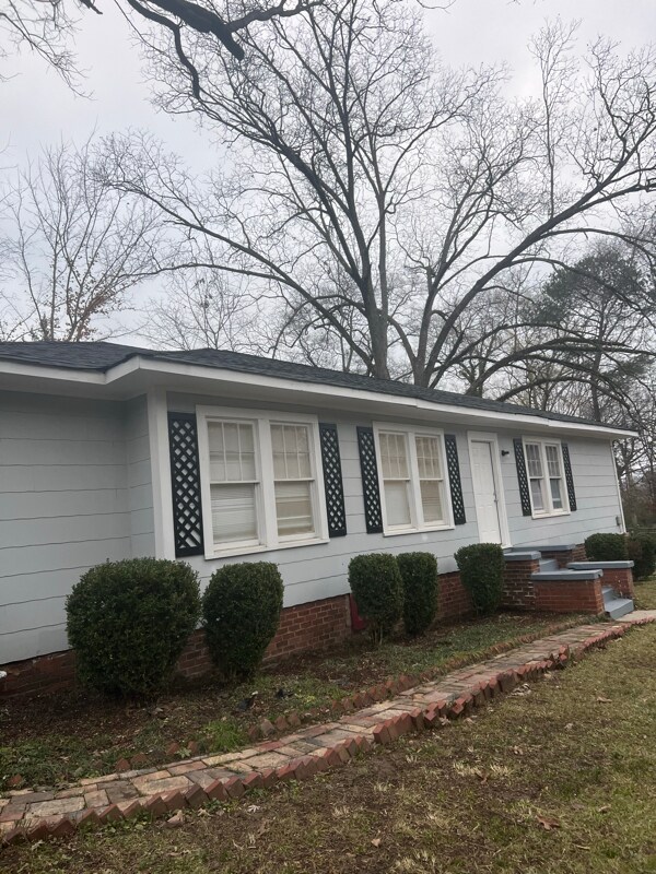 Building Photo - 122 Highland Dr