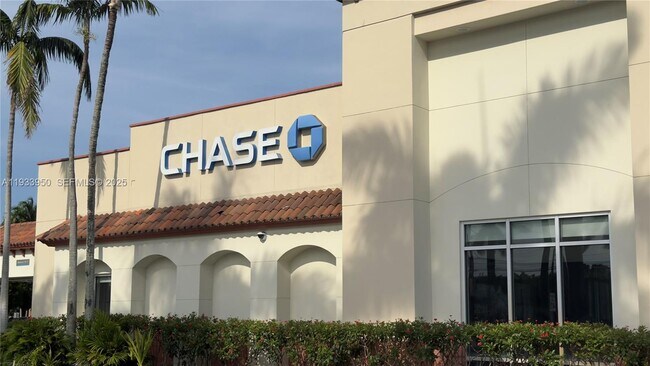 Building Photo - 2851 NE 183rd St