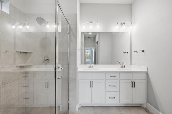 Building Photo - 1620 Mcdougall Crk