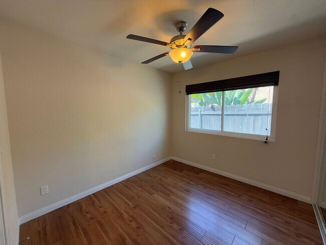 Building Photo - Gorgeous 3B/2BA House w/ Swimming Pool, A/...