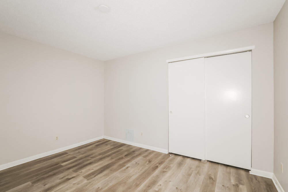 Building Photo - 2217 Westmere Dr