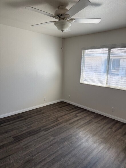 Building Photo - 561 Spring Rd