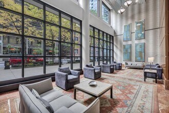 Building Photo - 1 bedroom in Chicago IL 60611