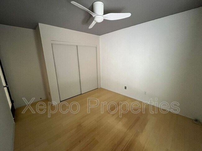 Building Photo - 2961 Sunflower Cir W