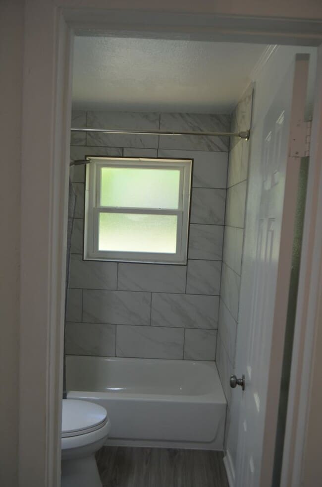 Building Photo - Call this Home!