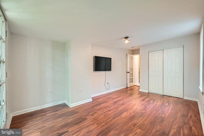 Building Photo - 111 S Stricker St