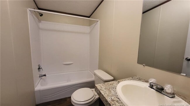 Building Photo - 385 Burns Rd