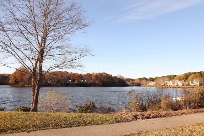 Building Photo - 116 Kendlewick Dr