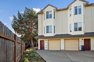 Building Photo - 5286 SW 174th Terrace