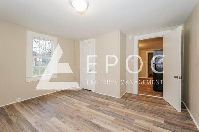 Building Photo - 2943 Broadbay Dr