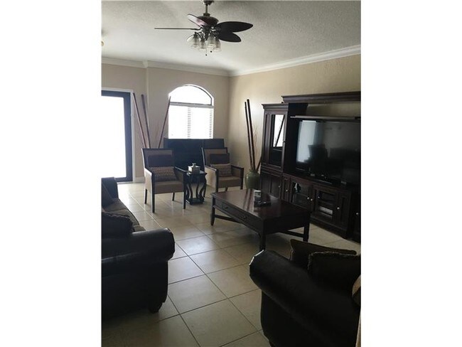 Building Photo - 7748 NW 200th Ln