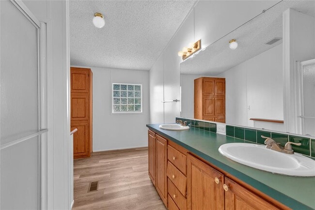 Building Photo - 7012 Bronco Ct