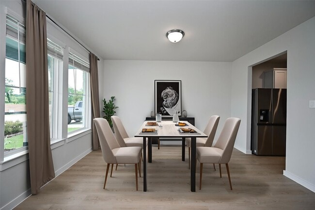 Building Photo - 33019 School Hl Rd