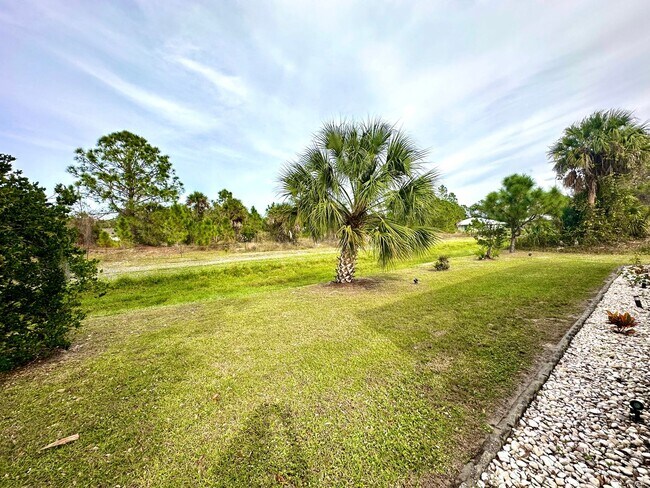 Building Photo - Beautiful 3 bed 2 bath Rental Home.