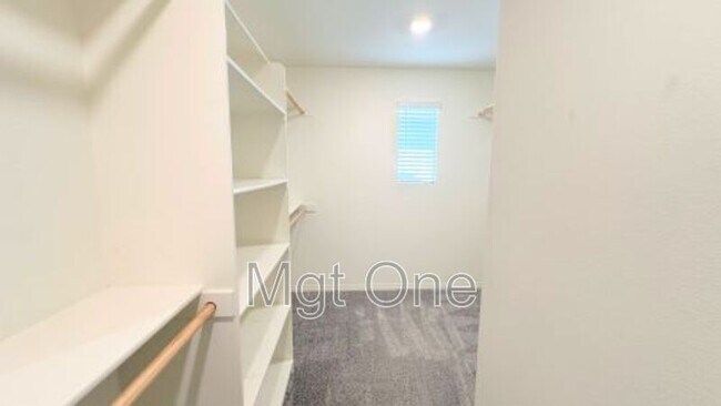 Building Photo - 6072 Sendero Ave