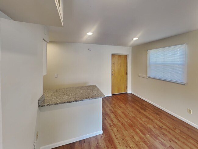 Building Photo - 31 Chittenden Ave
