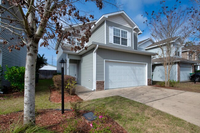 Building Photo - 116 Matt Blvd