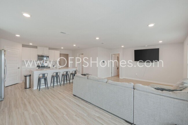 Building Photo - 4627 Naval Ct