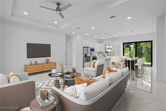 Building Photo - 2813 27th St SW