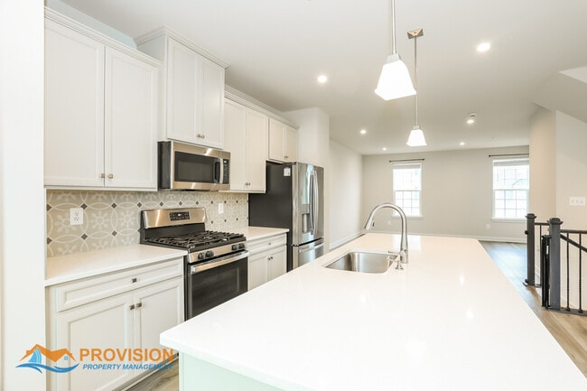 Building Photo - 6036 Workers Dr