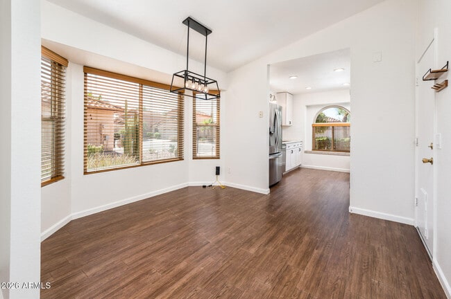 Building Photo - 2926 E Brookwood Ct