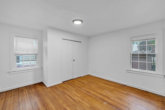 Building Photo - 3474 Daleford Rd