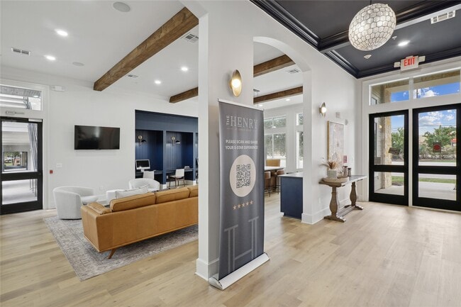 Building Photo - 11925 Jones Rd